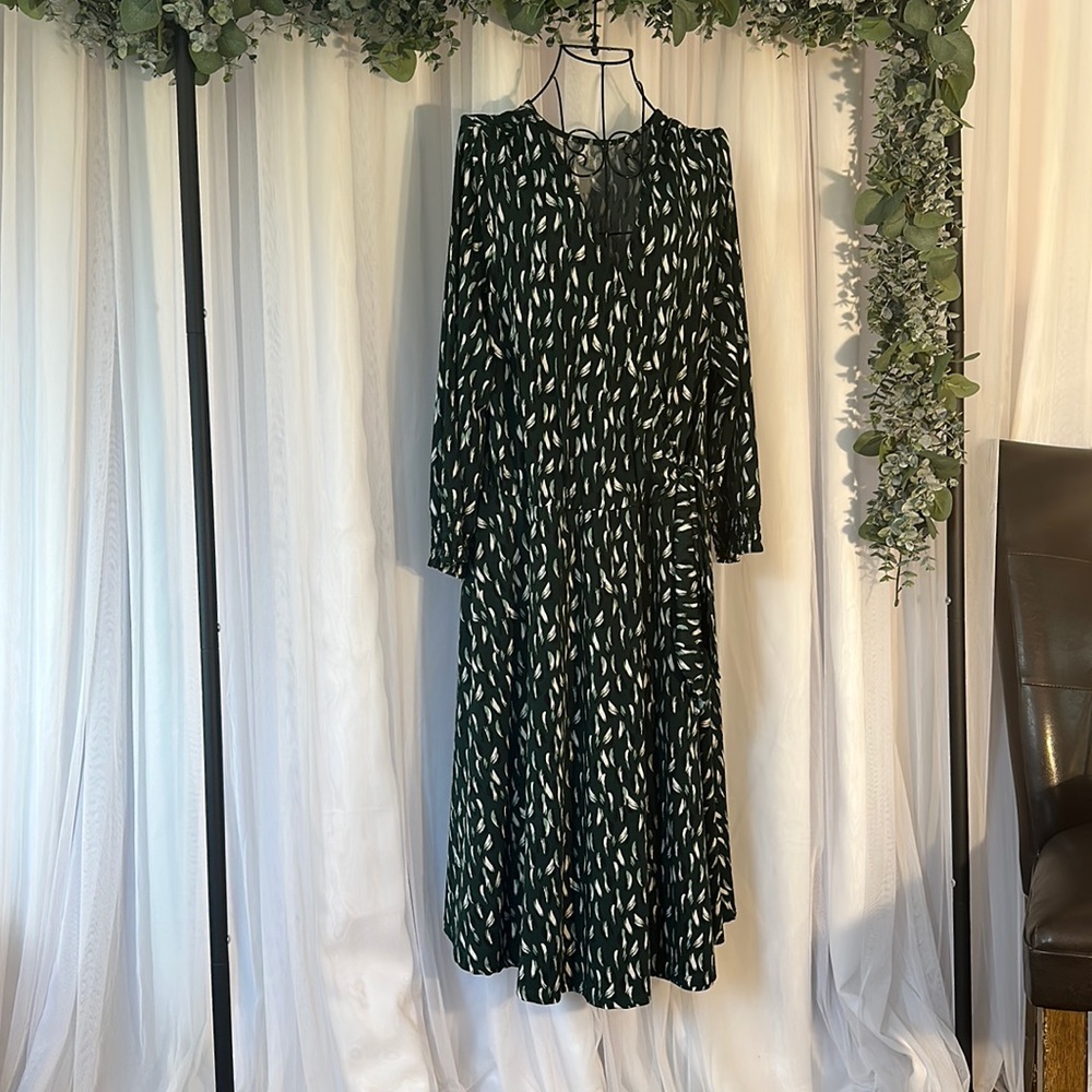 Green Feather Pattern Faux Wrap Dress